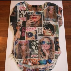 ❤️EUC Love J sheer short sleeve knit top